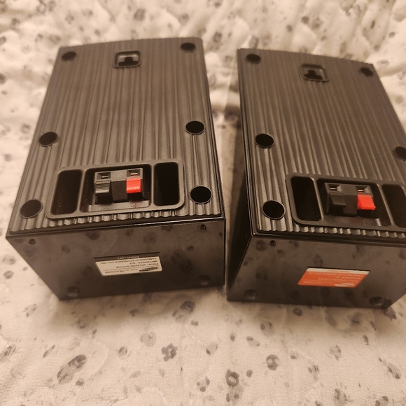 Mini Speaker Samsung (used) - Picture 3 of 11